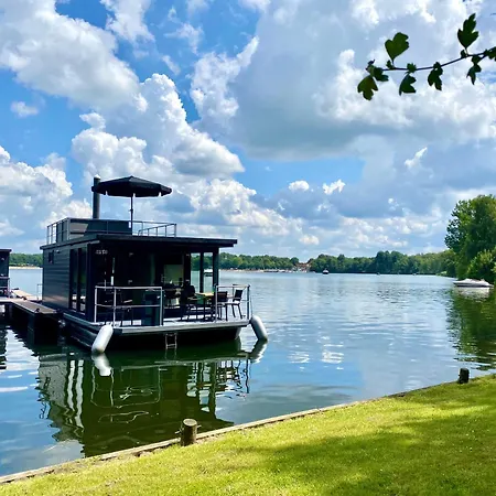 Houseboat Marina Mookerplas 4-6 Persoons *